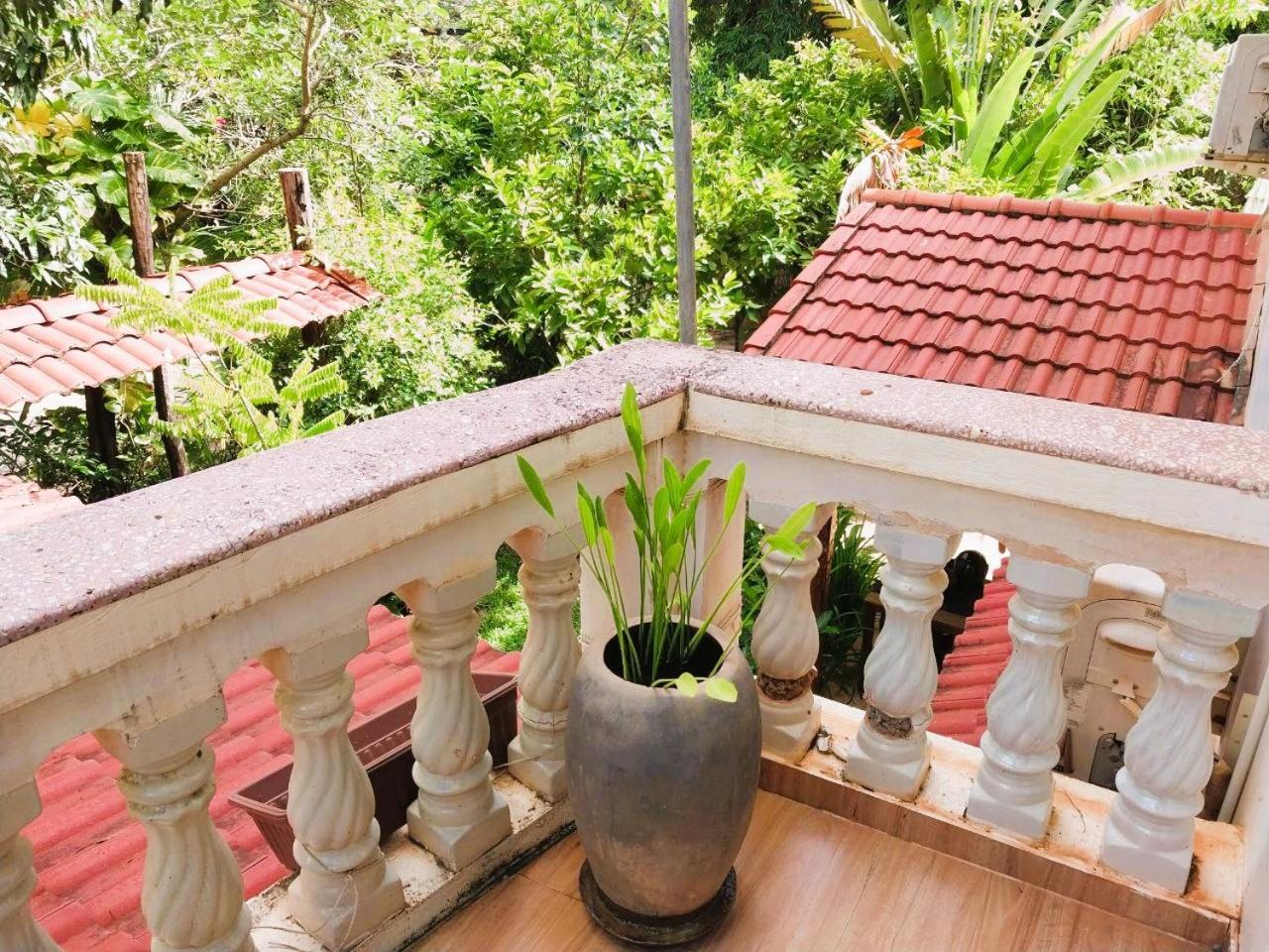 Angkor Dino B&B Siem Reap Exteriör bild