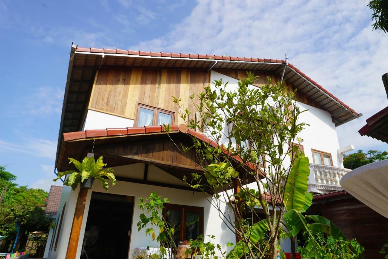 Angkor Dino B&B Siem Reap Exteriör bild